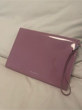 Ted Baker Lavender/Lilac Patent Wristlet Clutch (Purple)